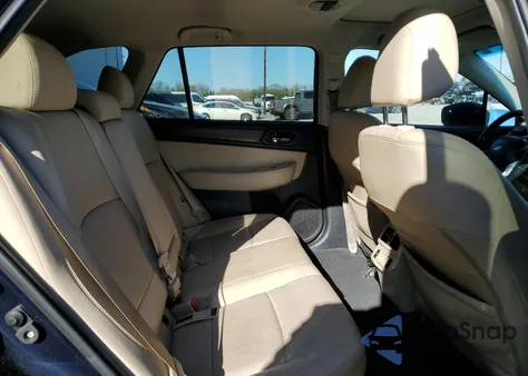 2018 Subaru Outback 2.5I Limited из США, поврежденный, VIN 4S4BSAKC3J3371777